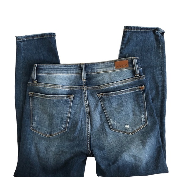 Judy Blue Relaxed Fit Distressed Straight Leg Jean Sz. 11/30 Med Blue Wash - Picture 4 of 8